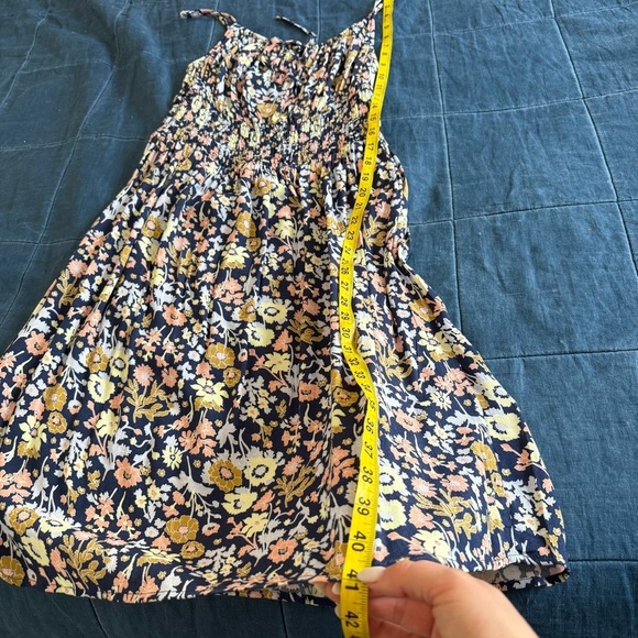 ModCloth Keyhole knee length Floral dress Size Large - Picture 7 of 13